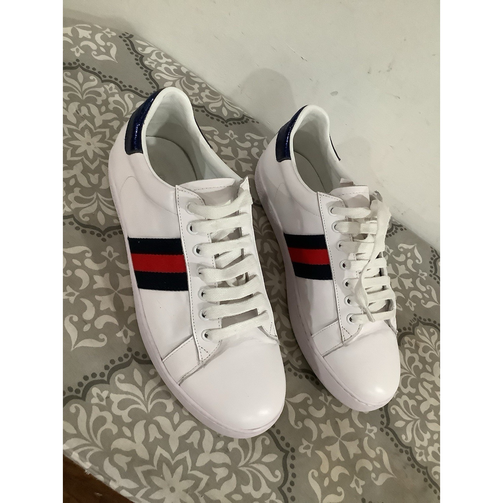 Gucci White Leather Lace Up Sneakers | Men's Size 39-40 (9us)